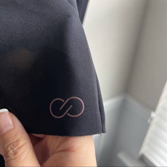 Calia by Carrie Underwood black cropped hoodie size medium - Picture 4 of 6